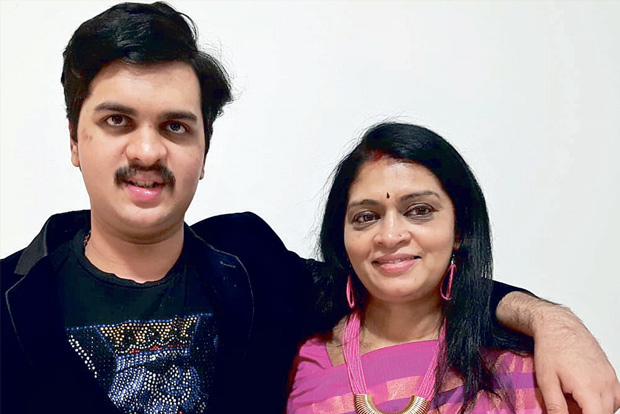 Music sensation karthik to do live concert to raise funds