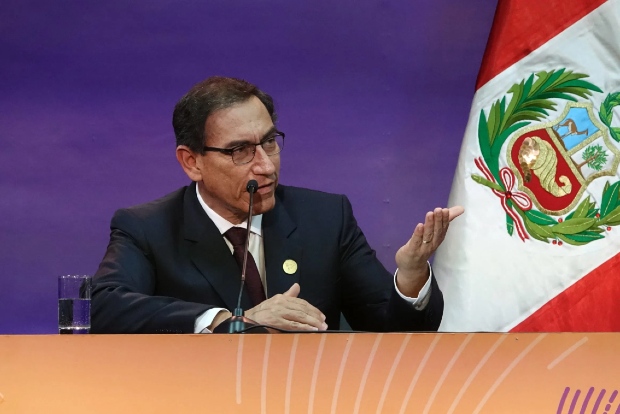 Ex-Peruvian Prez appears before prosecutor for probe