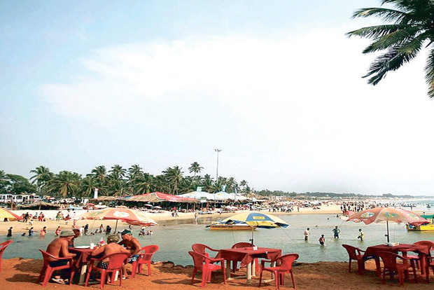 Beaches, road trips top preferences for long weekend