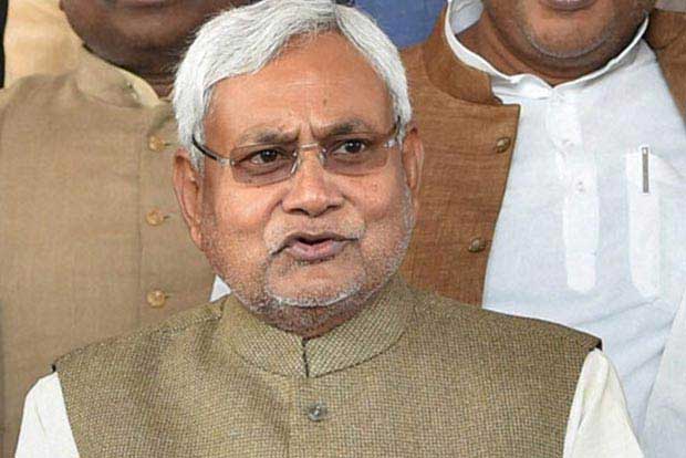 Nitish allocates portfolios, keeps home, gives Tarkishore finance