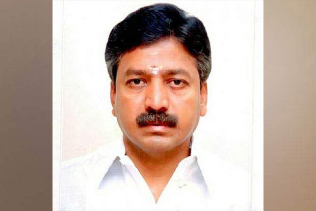 Law Minister hits back at Stalin, says no irregularity in mining contracts Law Minister hits back at Stalin, says no irregularity in mining contracts