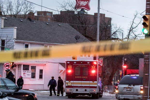 8 injured in US mall shooting 8 injured in US mall shooting