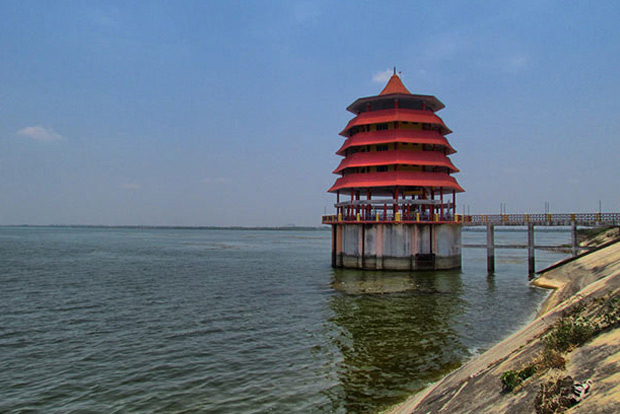 Chembarambakkam lake to be opened by mid-noon: PWD