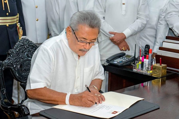 Sri Lankan President takes charge of Technology Ministry