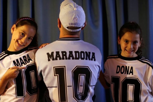 Mara and Dona: Argentine twins a living tribute to soccer great