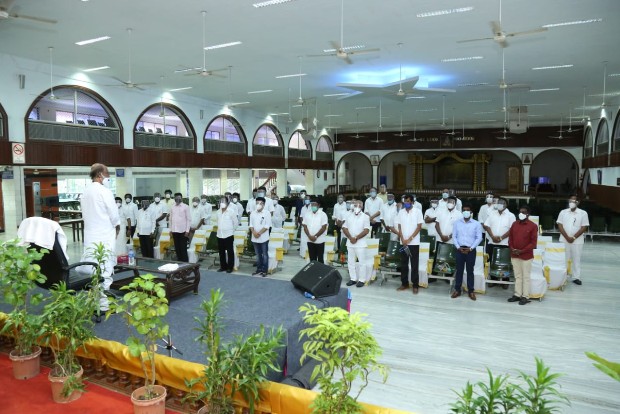 I will announce my decision at the earliest: Rajinikanth after meeting with RMM administrators