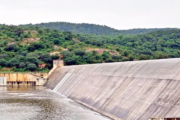 Mordhana dam overflows: despite flood alert, Vellore farmers brim with joy, hope Mordhana dam overflows: despite flood alert, Vellore farmers brim with joy, hope