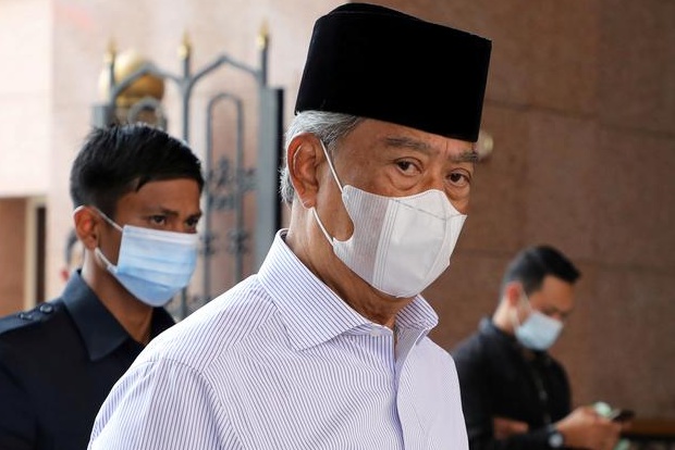 Malaysian PM quarantines after minister tests positive for COVID-19 Malaysian PM quarantines after minister tests positive for COVID-19