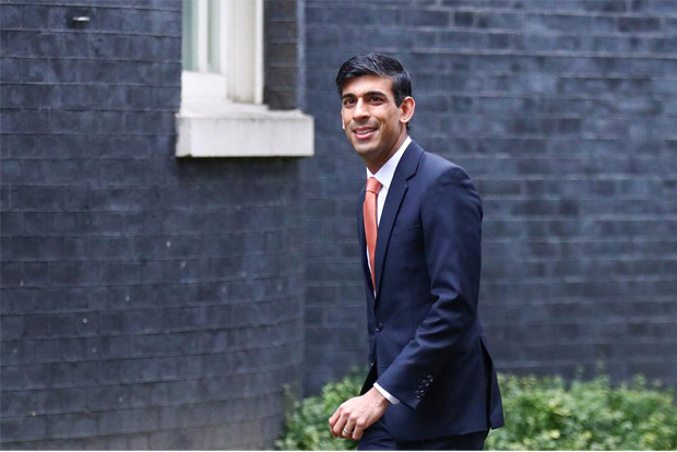 UKs Sunak expands help for some lockdown-hit firms as recovery wanes