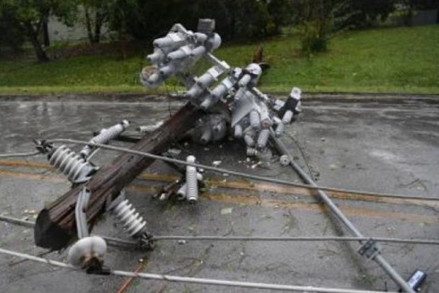 Hurricane Delta leaves thousands without electricity in US