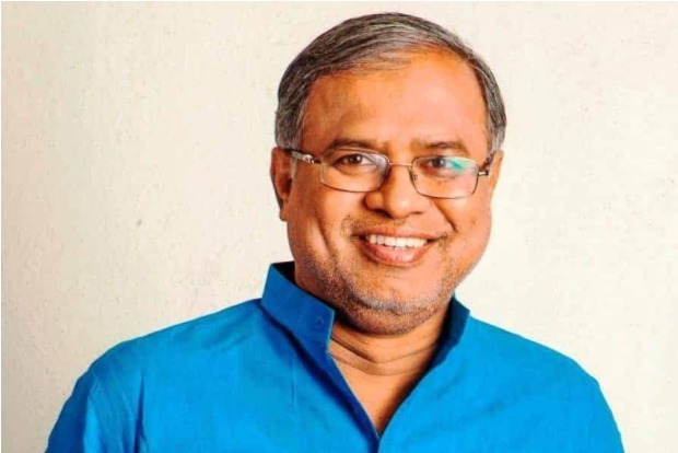 Corona positive Karnataka Minister shifts to hospital in Bluru Corona positive Karnataka Minister shifts to hospital in Bluru