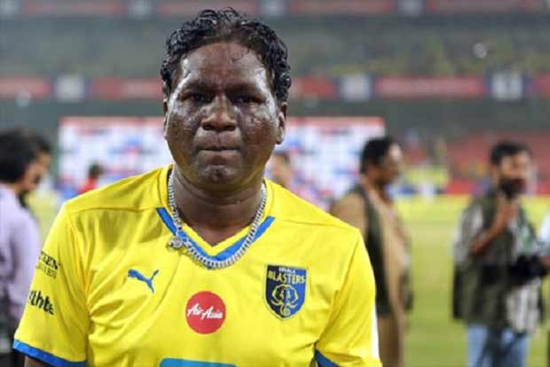 Carlton Chapman was like younger brother, says IM Vijayan Carlton Chapman was like younger brother, says IM Vijayan