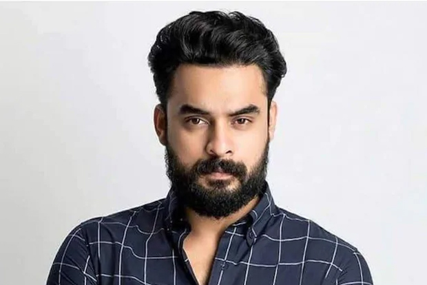 Malayalam star Tovino Thomas discharged from hospital after stunt injury
