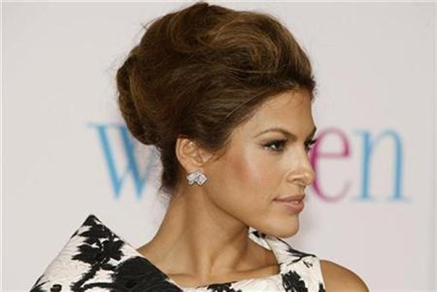 Eva Mendes hints at comeback