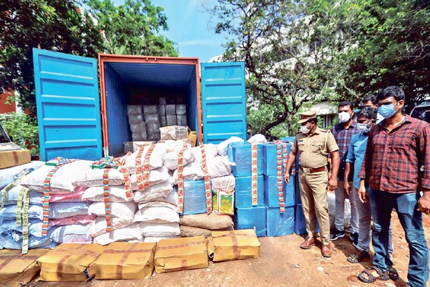 Cops snap gutkha supply chain, intercept 5,500 kg banned tobacco products in Kanchi