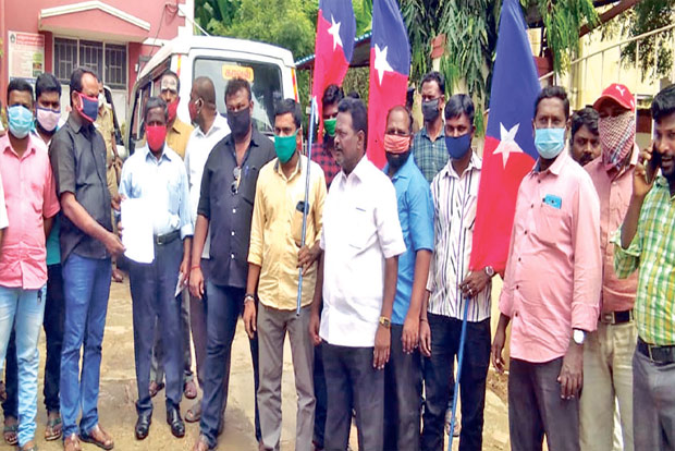 BJP man’s FB post draws VCK cadre’s ire