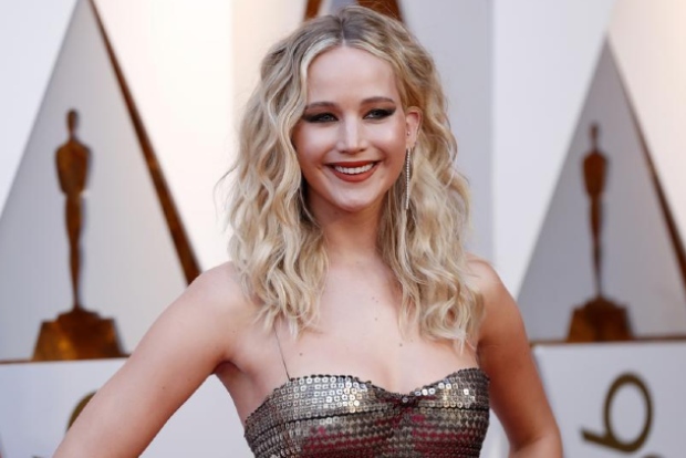 Jennifer Lawrence says she confronted Anderson Cooper over Oscars fall accusation