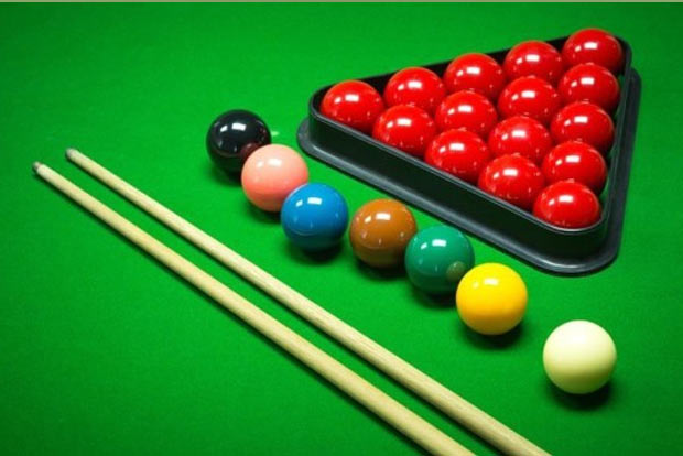Born without arms, plenty of moxie, Pakistani man masters snooker Born without arms, plenty of moxie, Pakistani man masters snooker