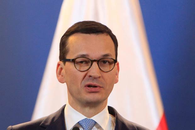 Polish PM warns of massive COVID risk from abortion rights protests