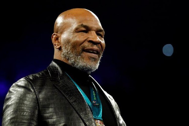 Mike Tyson, Roy Jones promise a fight in exhibition return