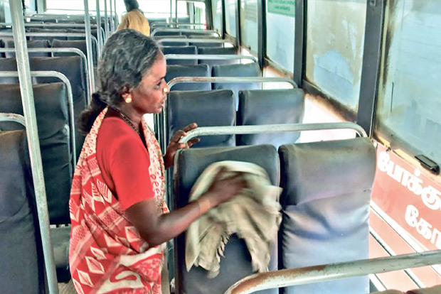 SOPs won’t even allow to meet operating costs: Private buses