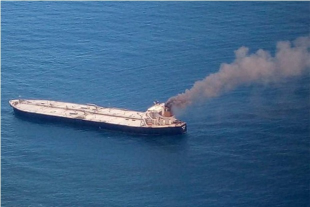 India to deploy two towing vessels for blazing oil tanker India to deploy two towing vessels for blazing oil tanker