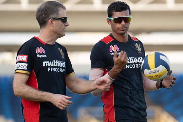 ‘No crowds, a challenge for seniors in IPL’: RCB head coach Simon Katich ‘No crowds, a challenge for seniors in IPL’: RCB head coach Simon Katich