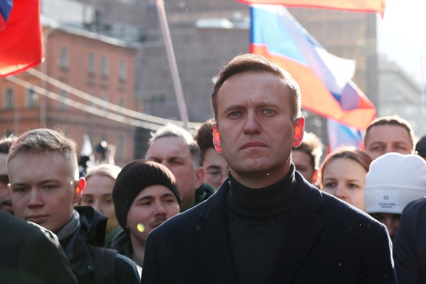 Putin foe Navalny says hes in solitary cell for 6 months