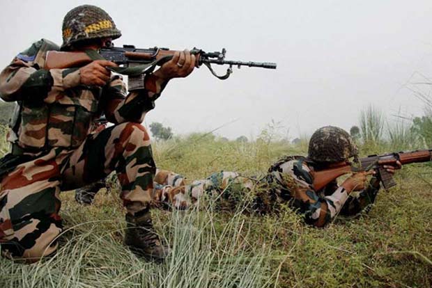 Pakistan says 5 militants killed in raid near Afghan border