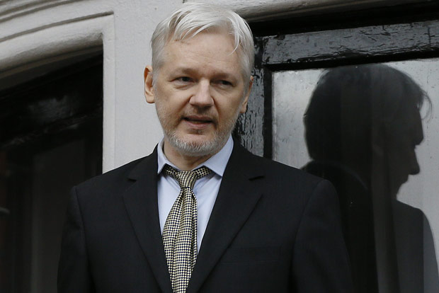 Extradition hearing against Assange opens in London