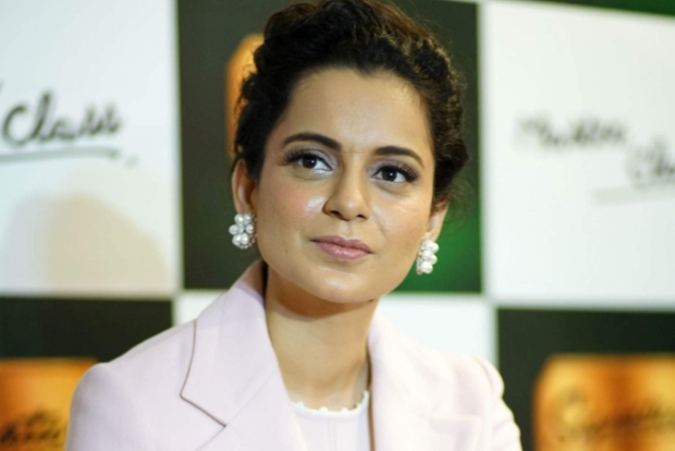 Kangana reacts to fictitious news about Shiv Sena, gets trolled