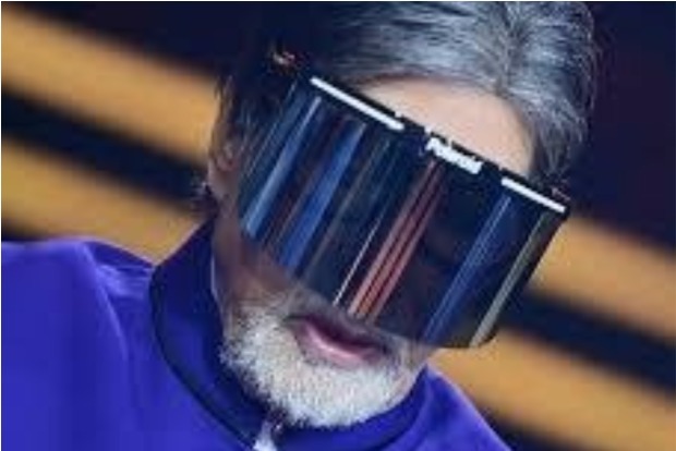 Big B wears face shield on KBC 12 set, urges all to be safe