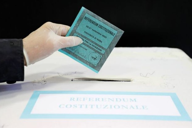 Italians vote in regional elections, referendum in test for coalition