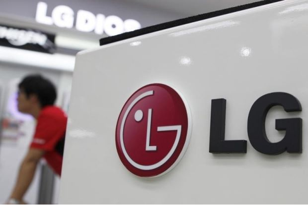 LG patents new device with OLED rollable display