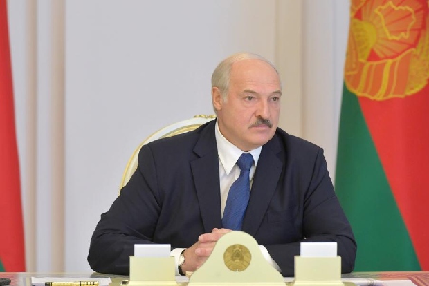 Belarus president sworn in at unannounced inaugural ceremony Belarus president sworn in at unannounced inaugural ceremony