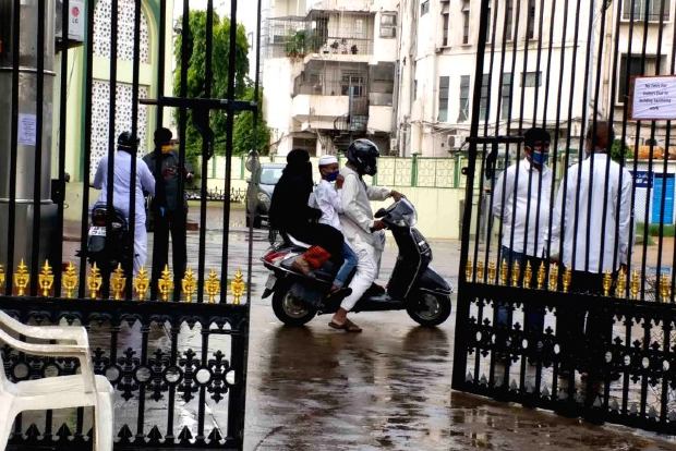Telangana prohibits registration of Waqf properties Telangana prohibits registration of Waqf properties