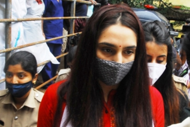 Sandalwood drugs case: No bail for Ragini, Sanjjanaa