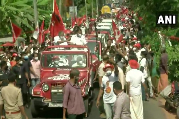 Kerala witnesses massive roadshows marking finale of open campaign for assembly polls