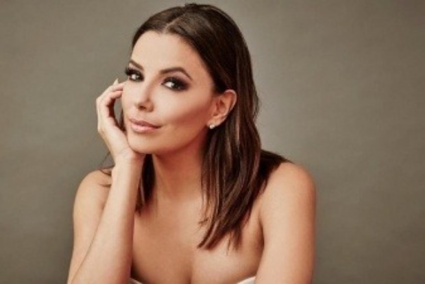 Eva Longoria never throws her shoes away