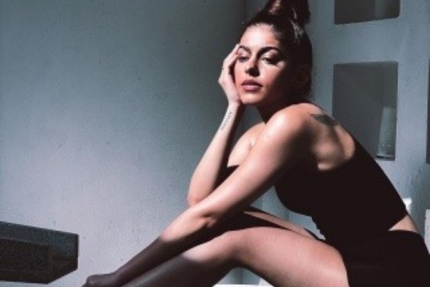 Alaya F says mom Pooja Bedi is an extremely positive person