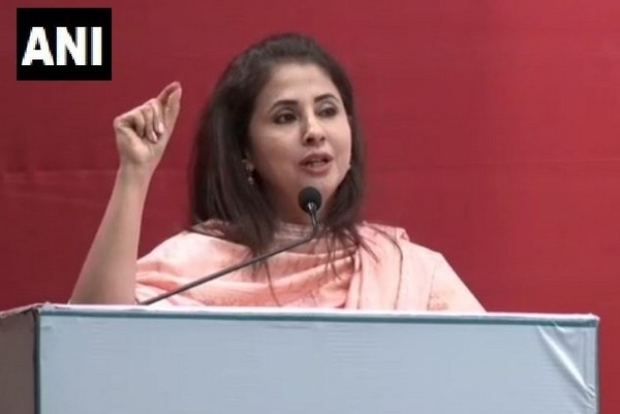 Urmila requests Centre to supply vaccine to Maharashtra