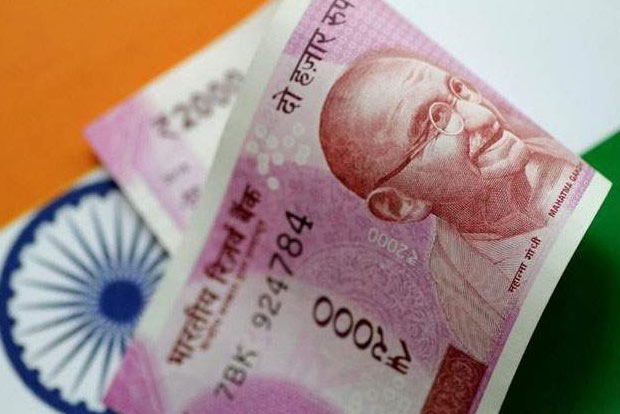Rupee Falls For 5th Straight Session, Settles 15 Paise Lower At 74.73 Against USD
