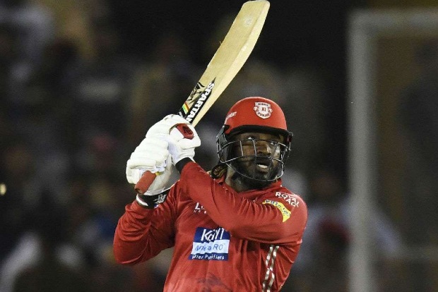 Big-hitting Gayle becomes first to hit 350 sixes in IPL Big-hitting Gayle becomes first to hit 350 sixes in IPL