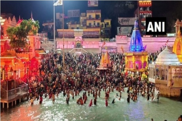 Kumbh 2021: All 13 Akharas Participated in Third Shahi Snan in Haridwar First Time Since 1974