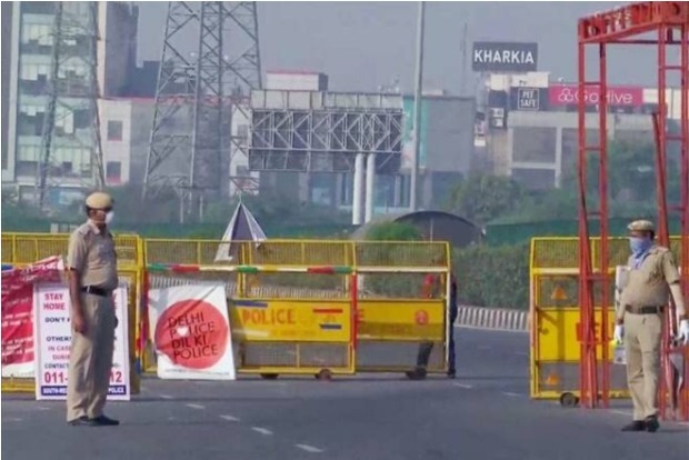 Delhi Police intensifies patrolling on first day of weekend curfew