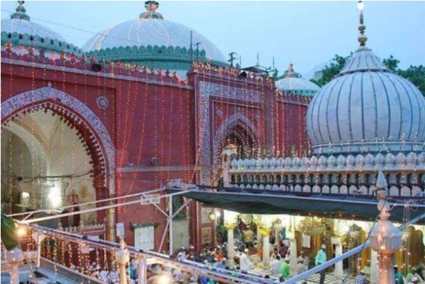 Covid surge: Hazrat Nizamuddin dargah closed till April 30 Covid surge: Hazrat Nizamuddin dargah closed till April 30