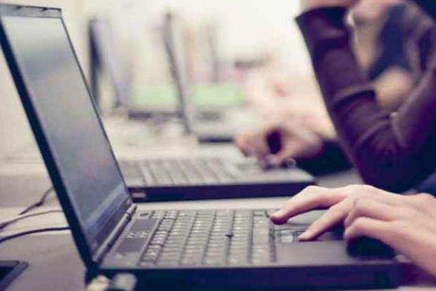 Study reveals people tend to trust computers more than humans Study reveals people tend to trust computers more than humans