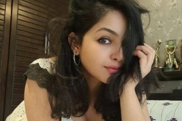 Shubhangi Atre turns selfie queen in Covid isolation