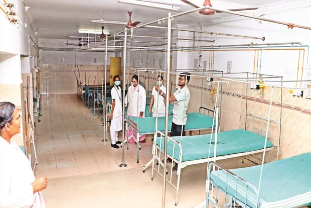 Fast shrinking Covid beds keeps Chennai health authorities worried