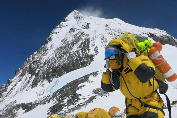 Norwegian climber 1st to test positive on Mount Everest